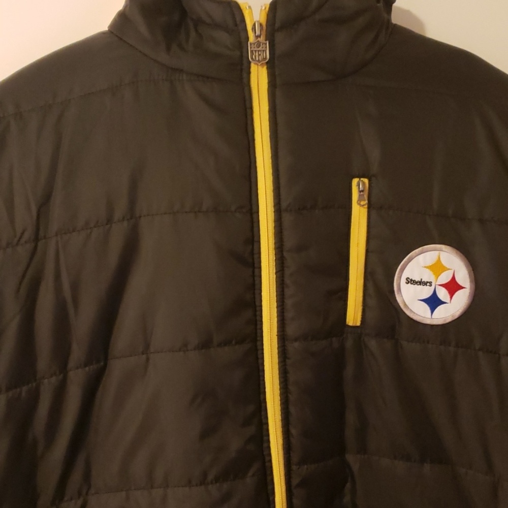 Pittsburgh Steelers puffy jacket made by Proline